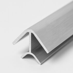 [F12-100100] ESQUINA PARA ZOCALO 150MM, SIN TORNILLOS